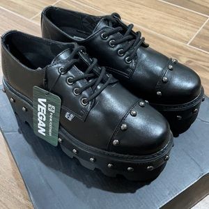 T.U.K platform oxfords